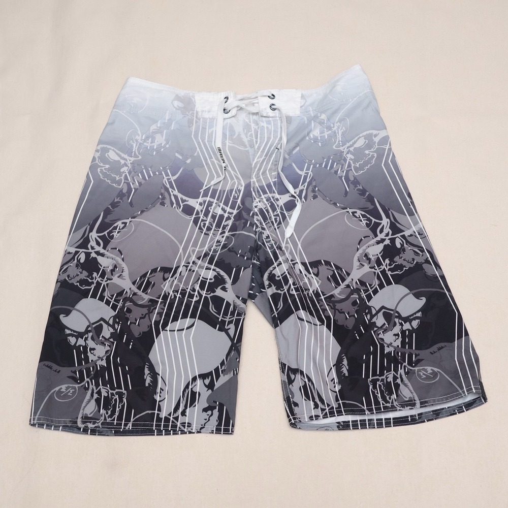 Metal Mulisha Board Shorts Mens 29 Skull Graphic Gray Black Y2K Motocross